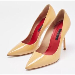 CH Carolina Herrera Patent Leather Heels Beige Red Sole Pumps Size US 6.5 / EU37